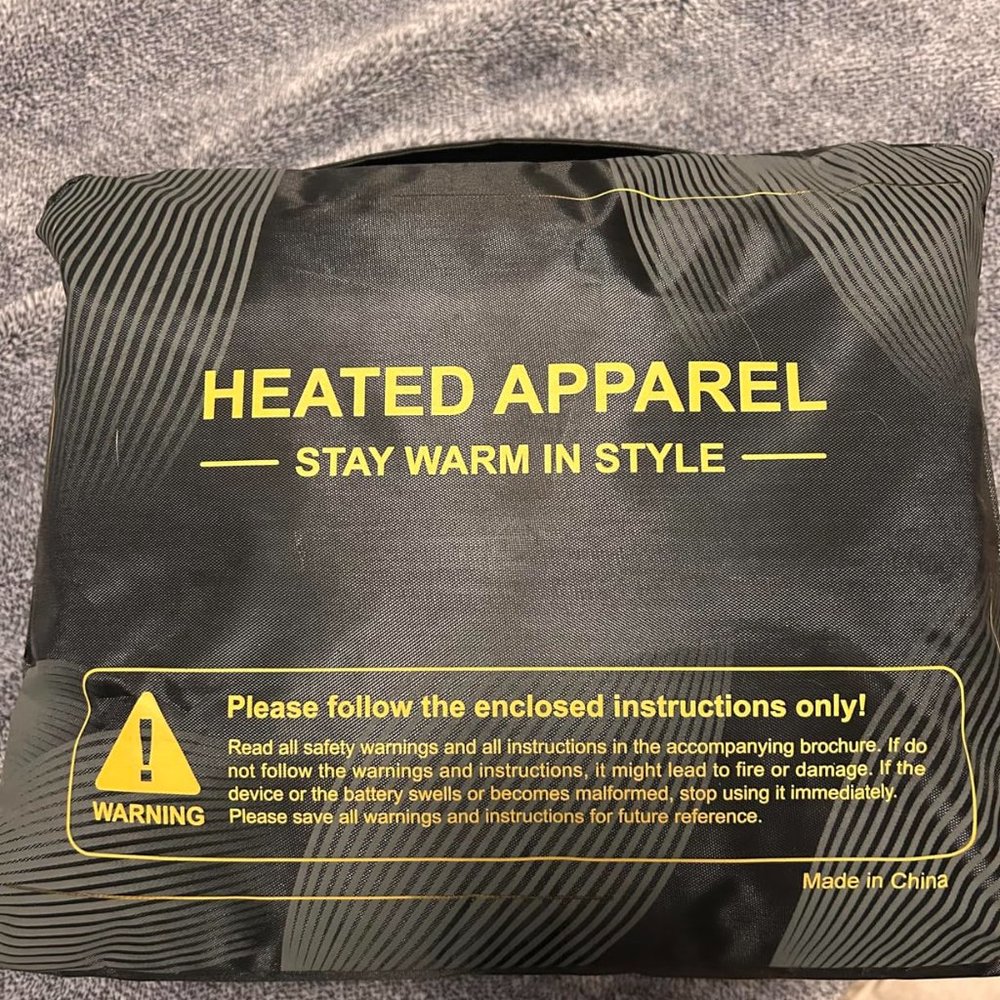 Heated Vest with 7.5-Hour Lifespan Rechargeable Battery Pack Included - Picture 9 of 12